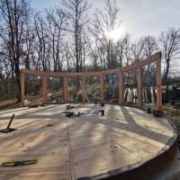 Plancher demi-lune de baie vitrée