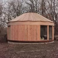 Cabane Yourte extérieur terminé